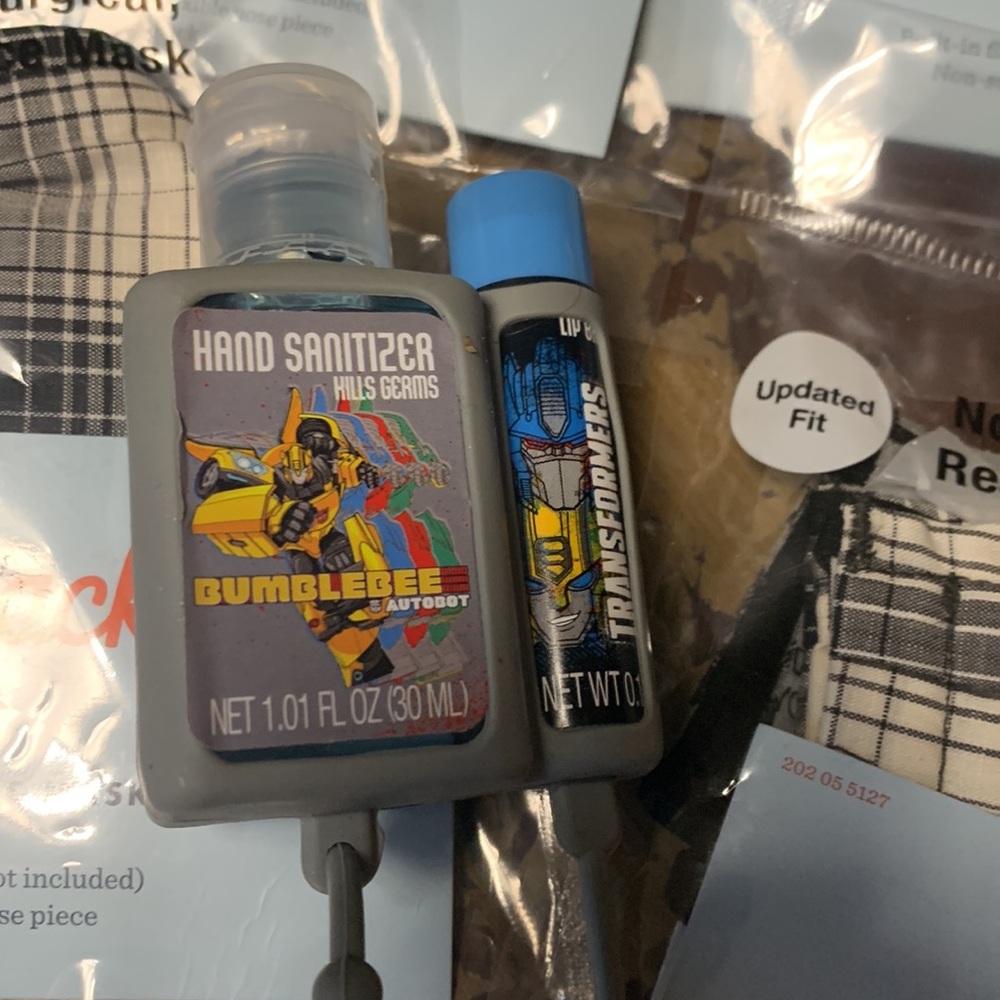 Mask Transformers Bumblebee sanitizer & lip balm 8 mask - Picture 3 of 5